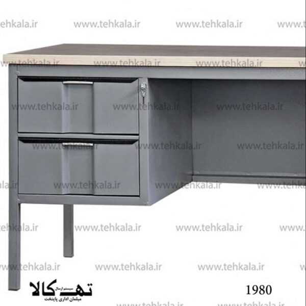 میز کار 1980 - تصویر 2